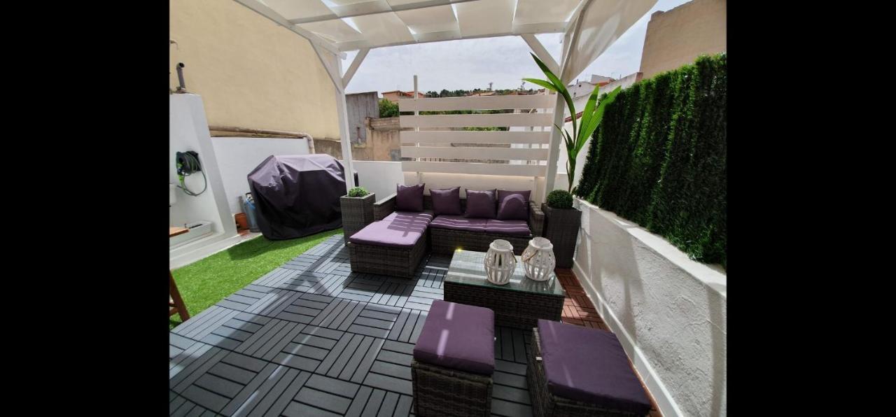 Appartamento Nella Piazza Centrale, Con Terrazza SantʼAntìoco 外观 照片